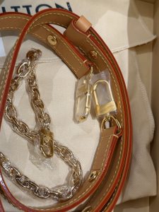 Handbag