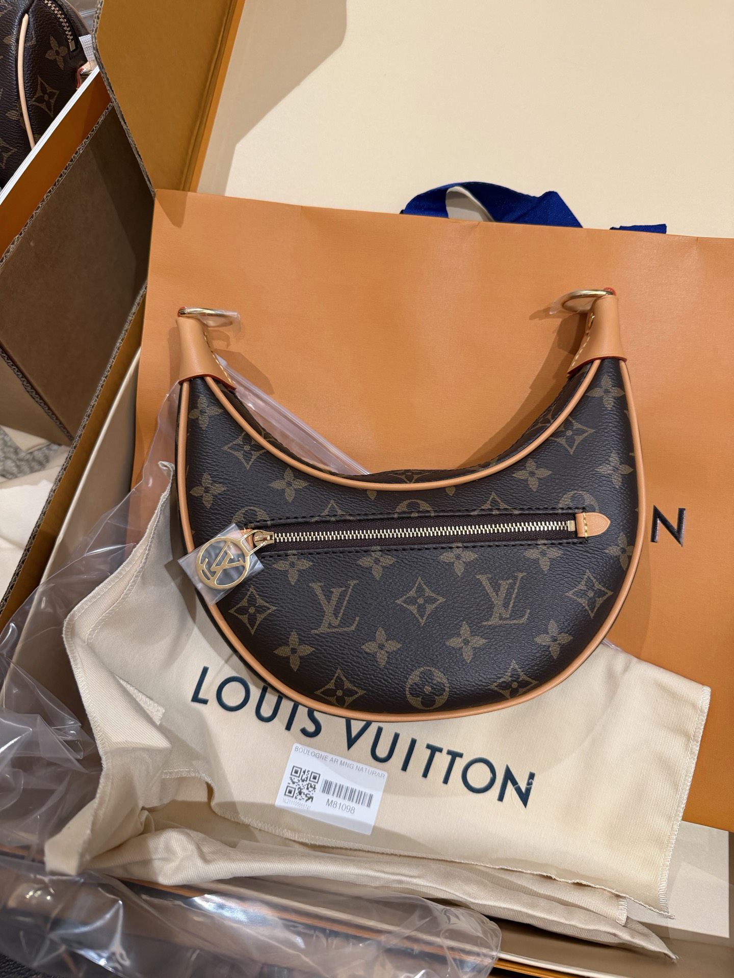 Handbag