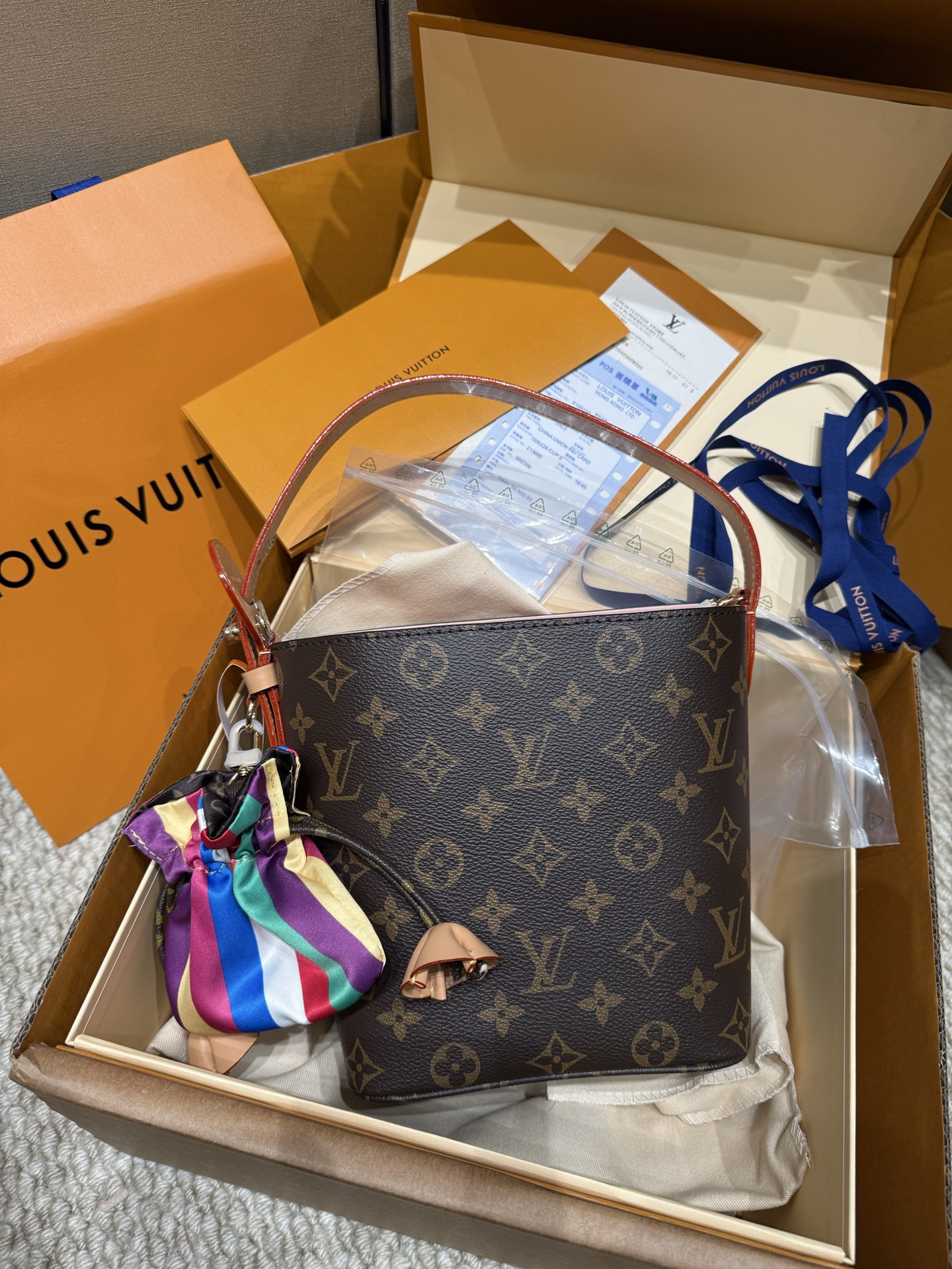 Handbag