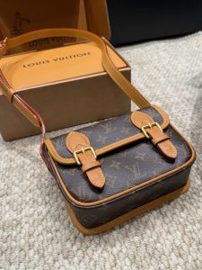 Messenger Bag