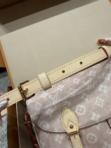 Messenger Bag