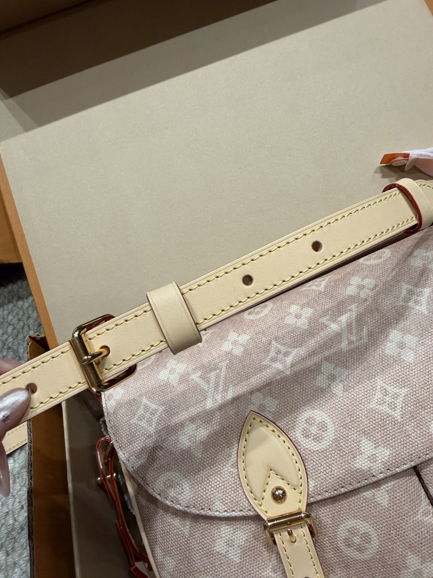 Messenger Bag