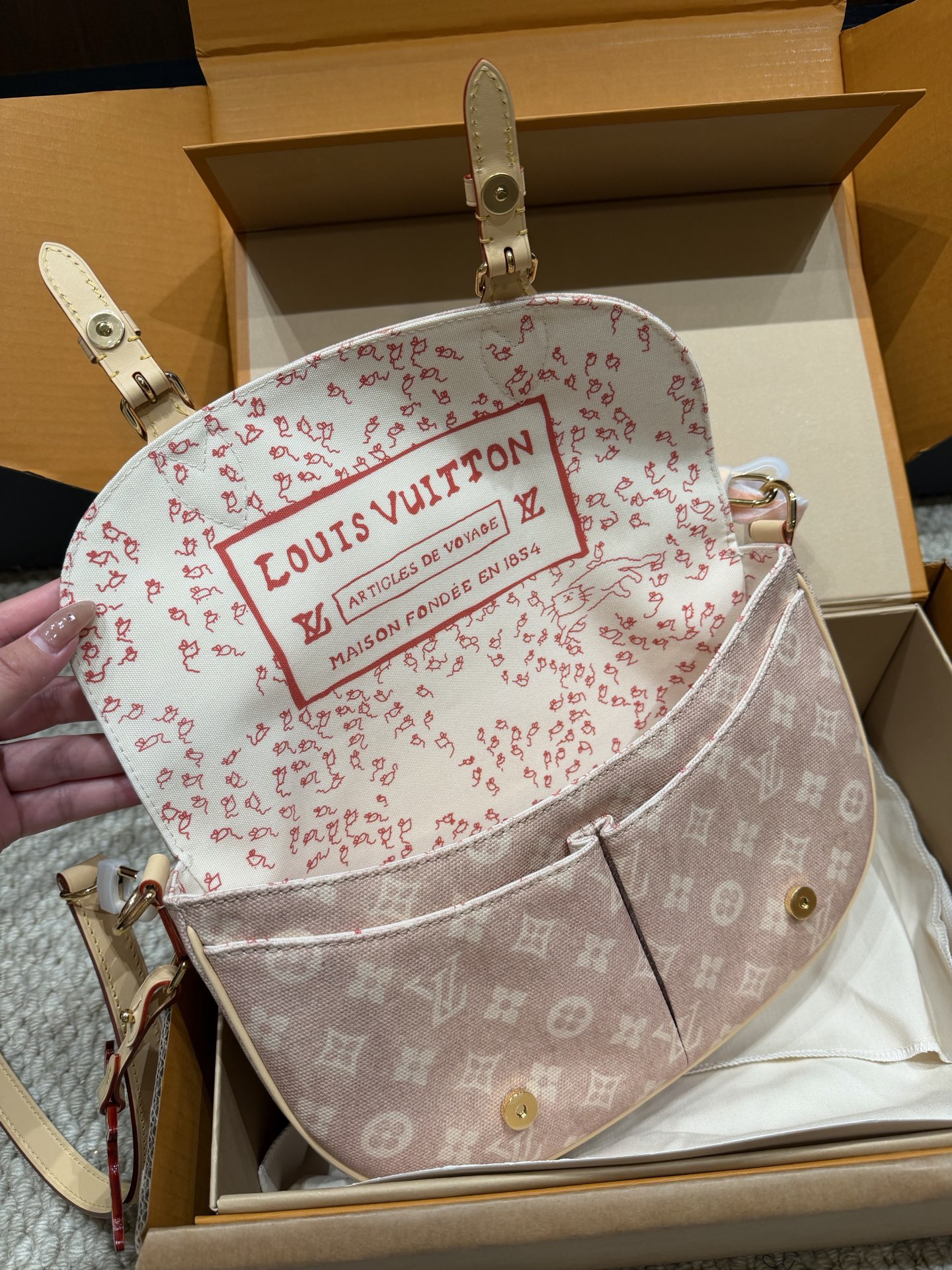 Messenger Bag