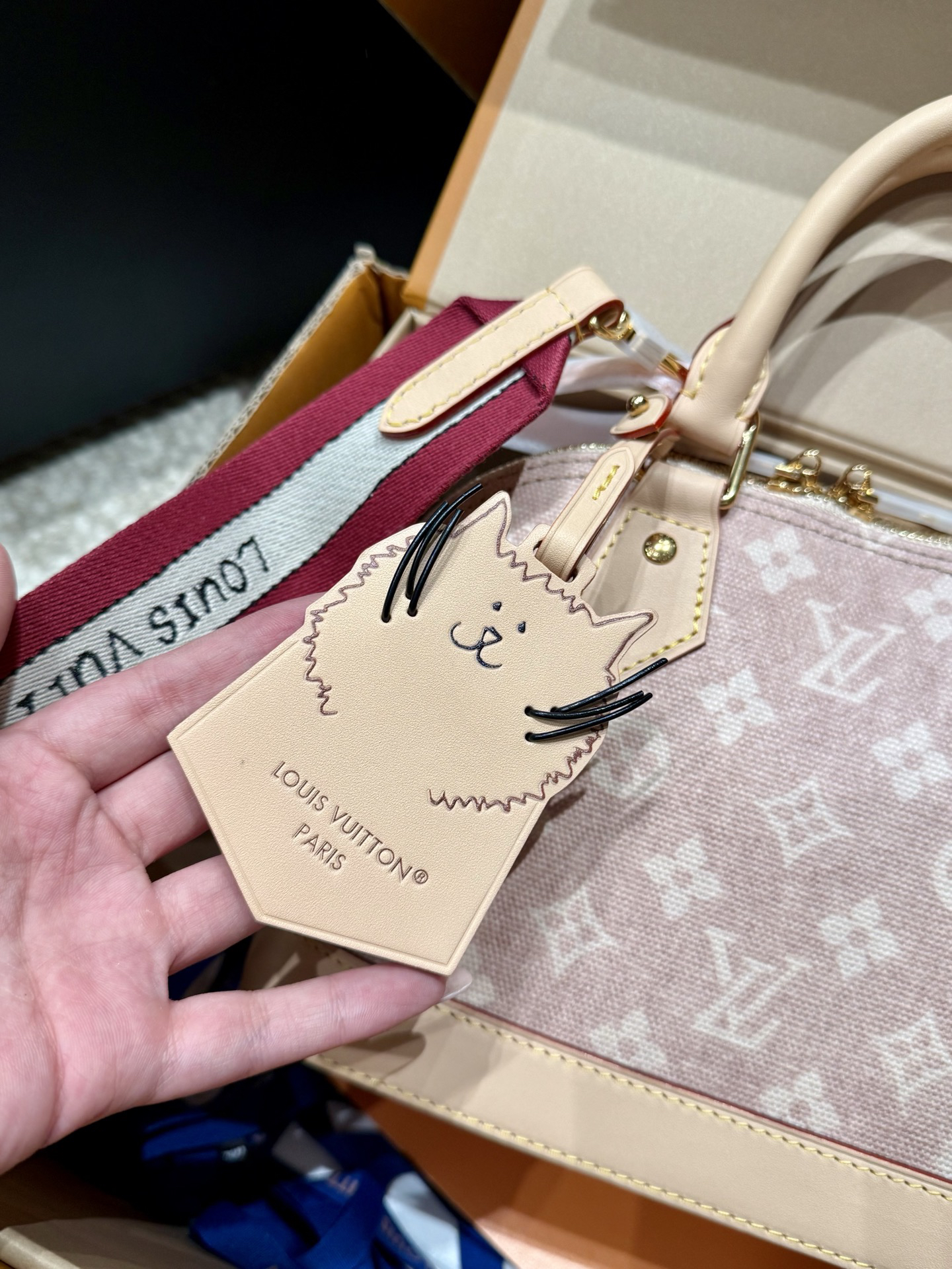 Handbag