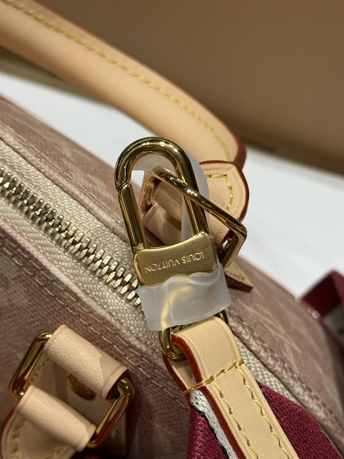 Handbag