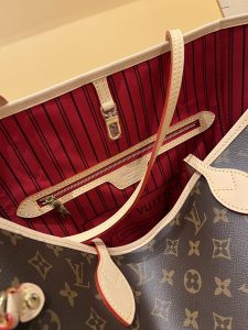 Louis Vuitton Handbag