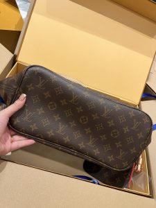 Louis Vuitton Handbag