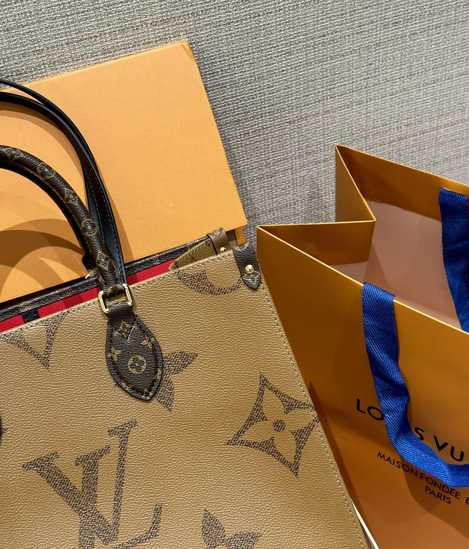 Louis Vuitton Tote Bag