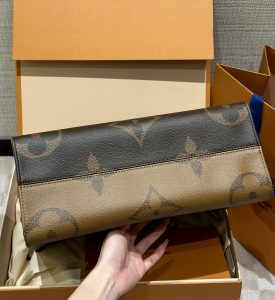 Louis Vuitton Tote Bag