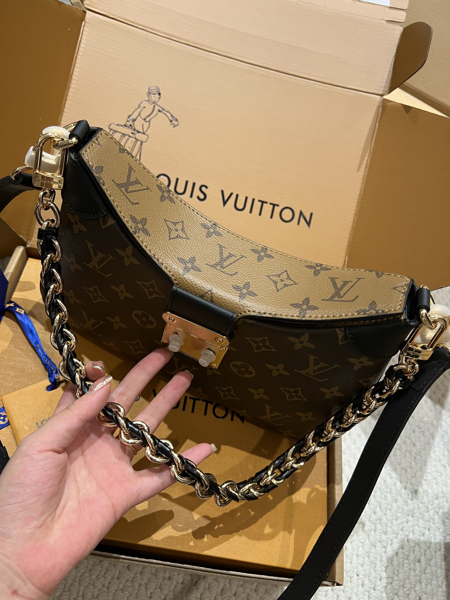 Louis Vuitton Handbag