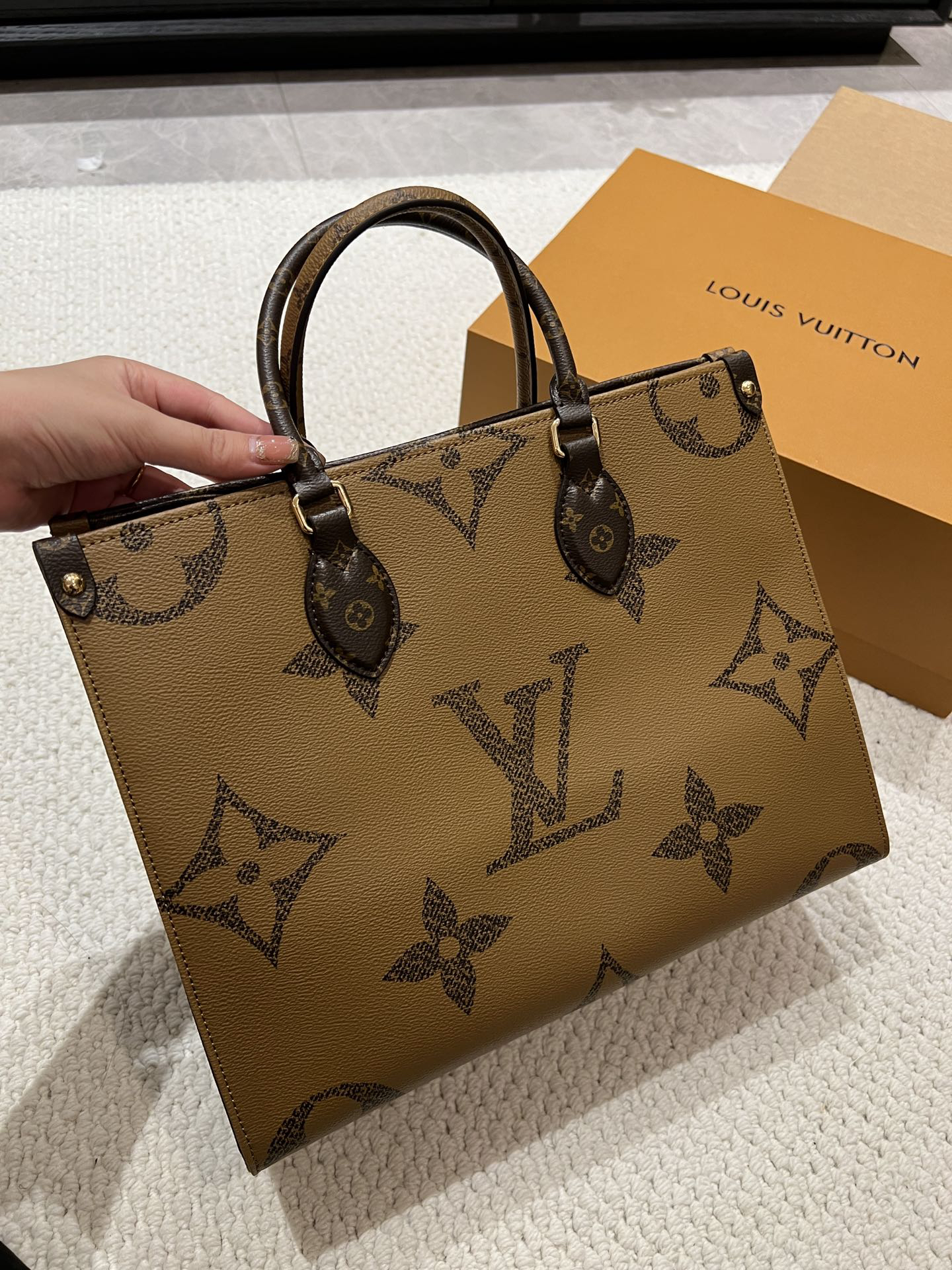 Louis Vuitton Handbag