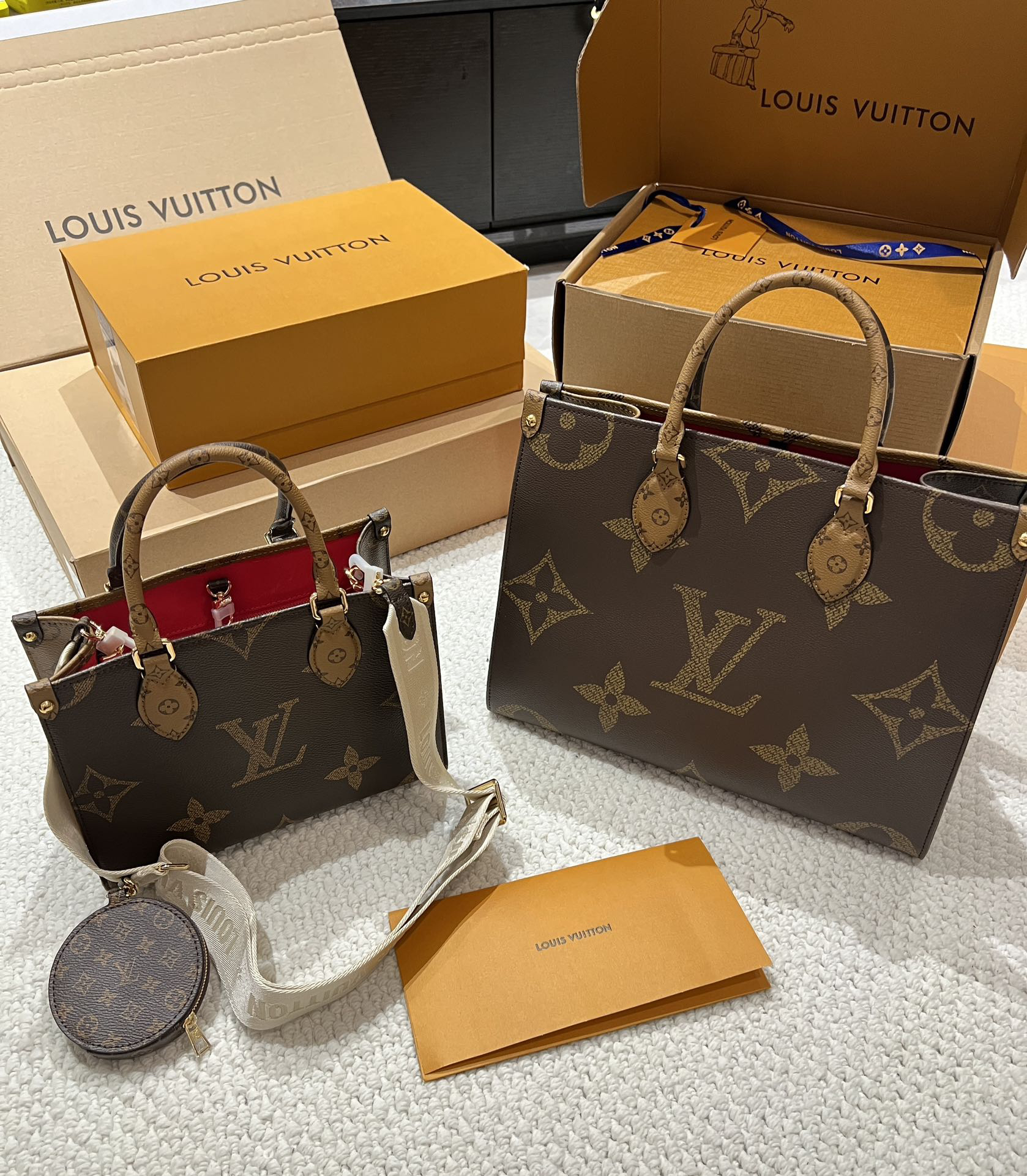 Louis Vuitton Handbag