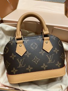 Louis Vuitton Handbag