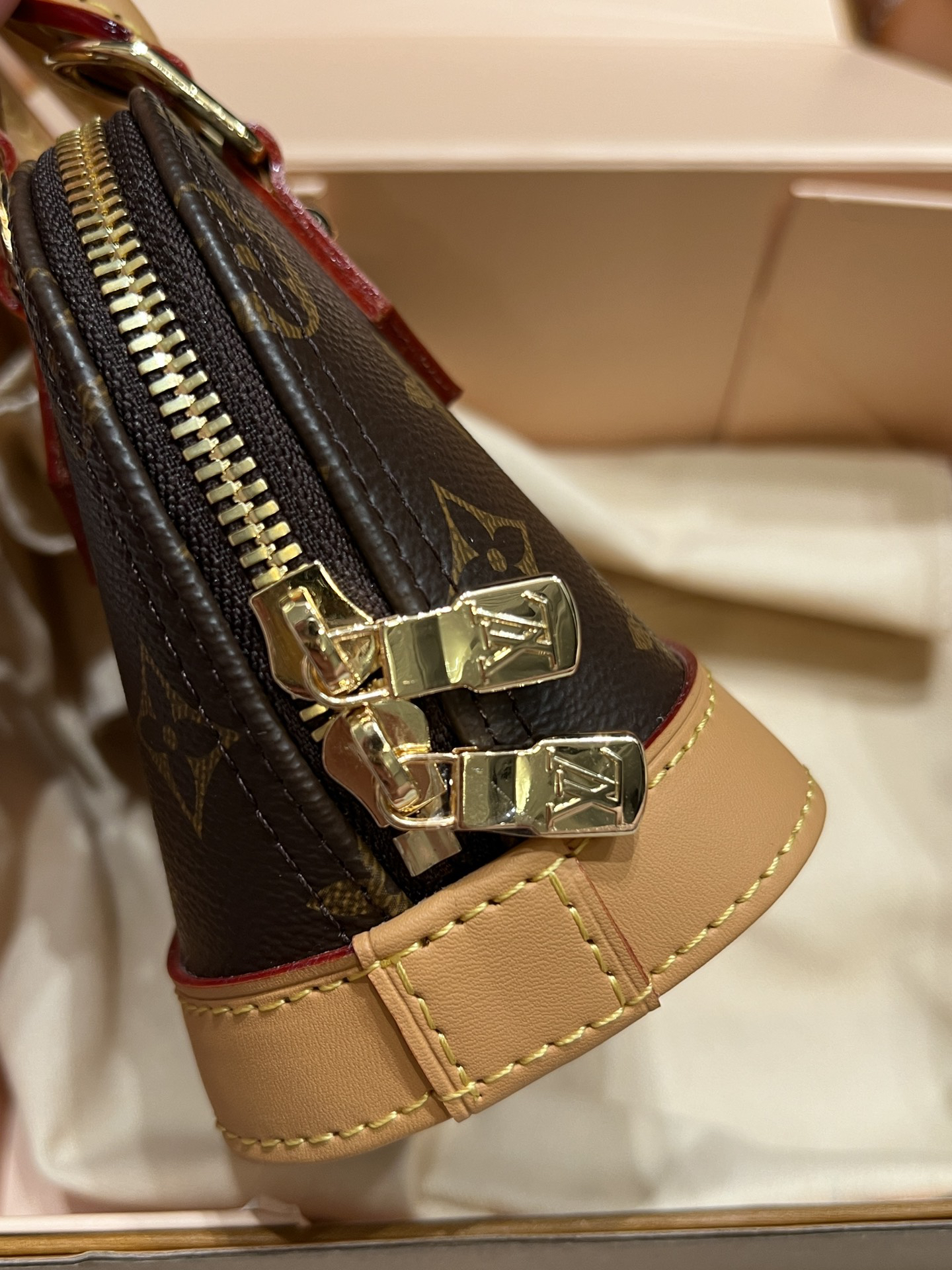 Louis Vuitton Handbag