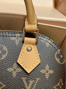 Louis Vuitton Handbag