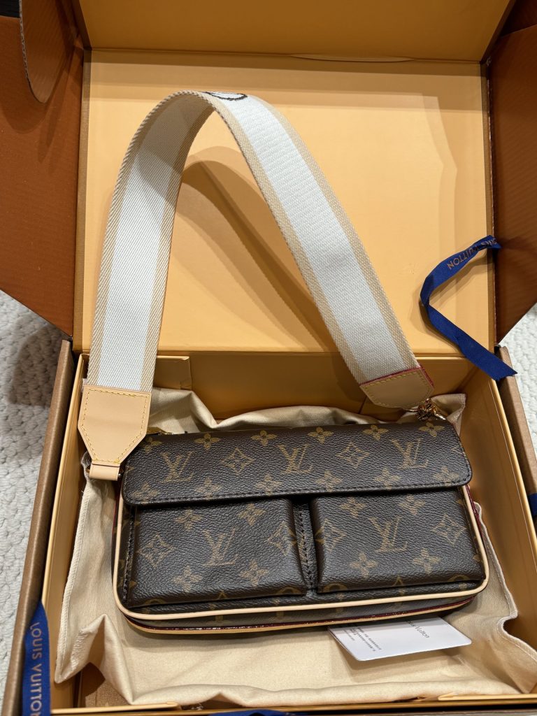 Louis Vuitton Handbag