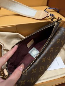 Louis Vuitton Handbag