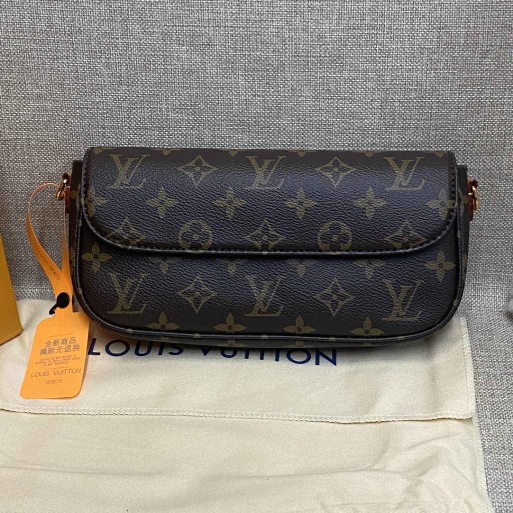 Louis Vuitton Handbag