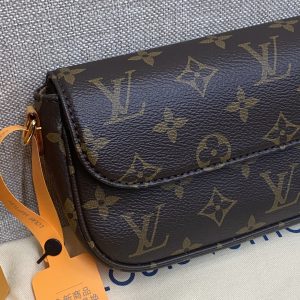 Louis Vuitton Handbag