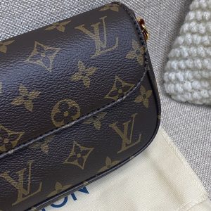 Louis Vuitton Handbag