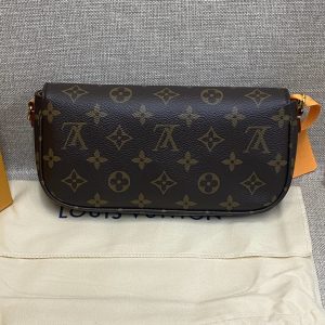 Louis Vuitton Handbag