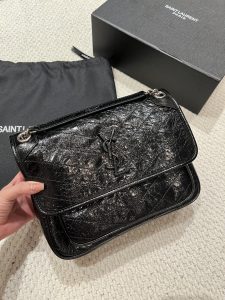 Handbag in Black
