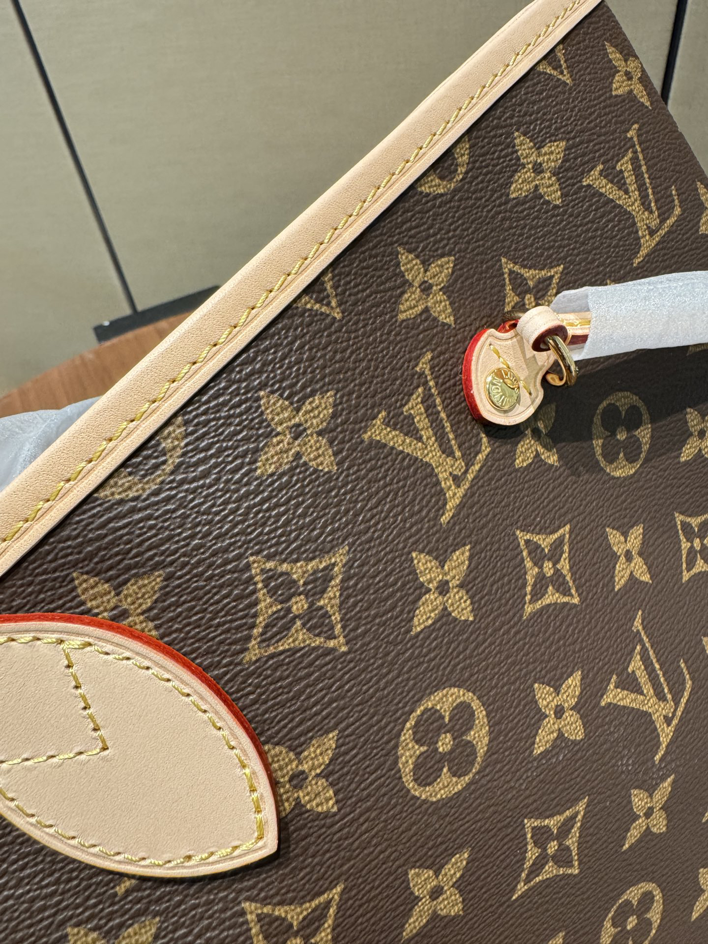 Louis Vuitton Tote Bag M46987