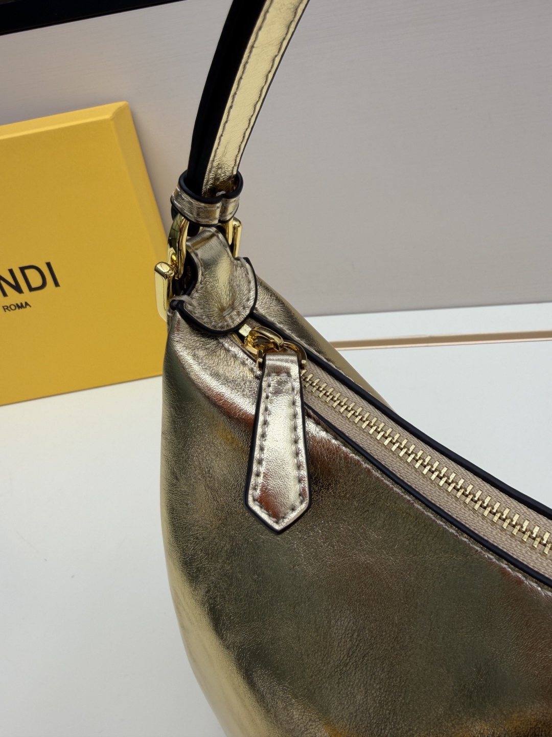 Fendi Handbag 88048