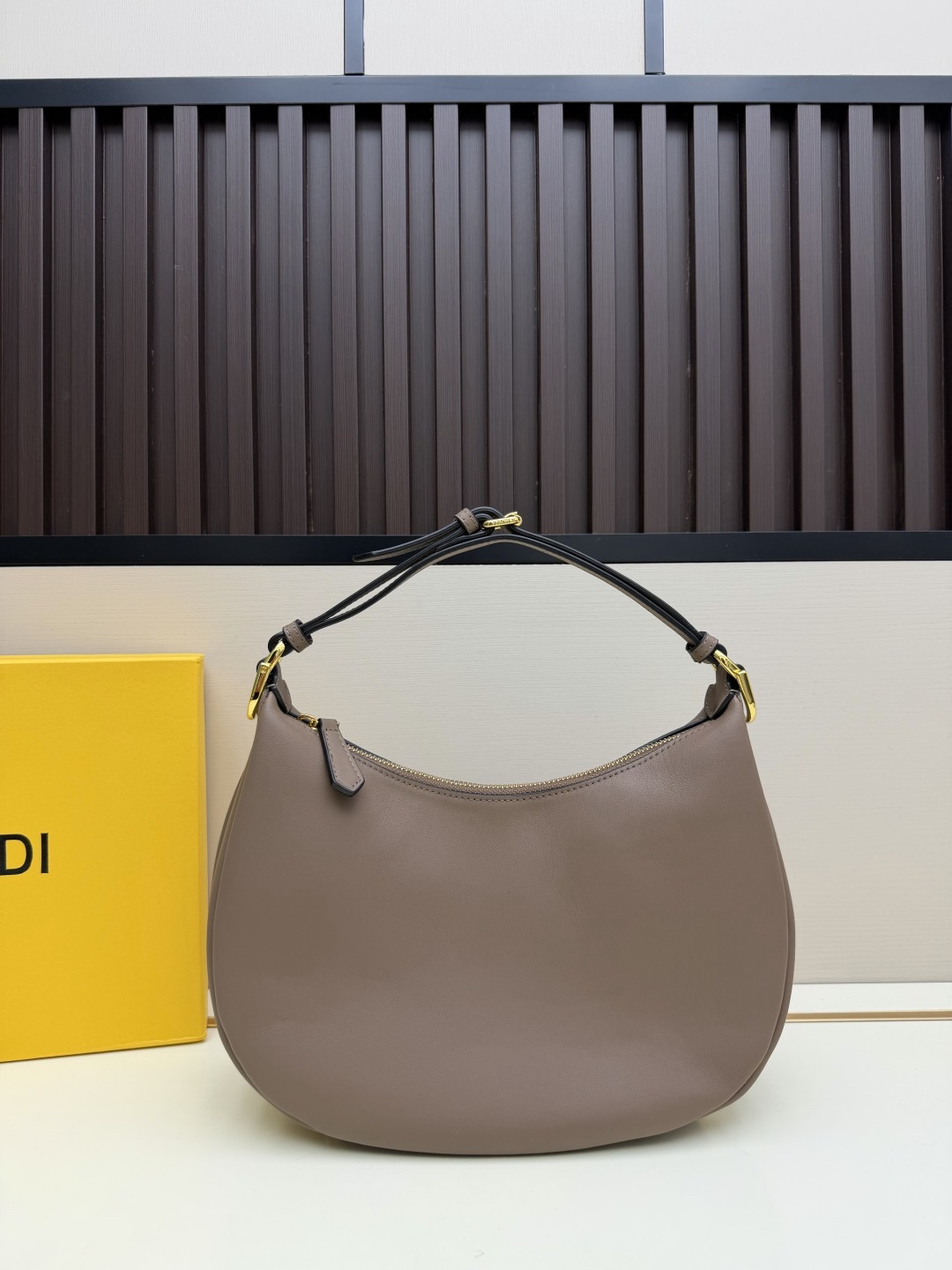 Fendi Handbag 88048