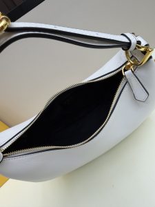 Fendi Handbag 88048