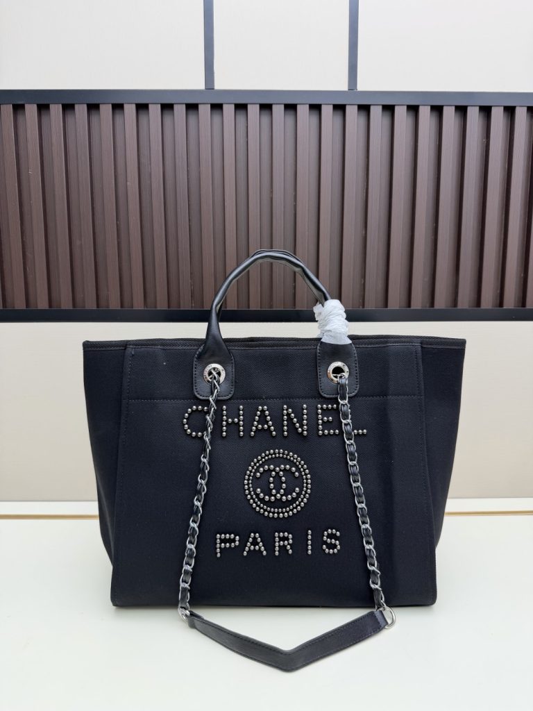 Chanel Shoulder Bag