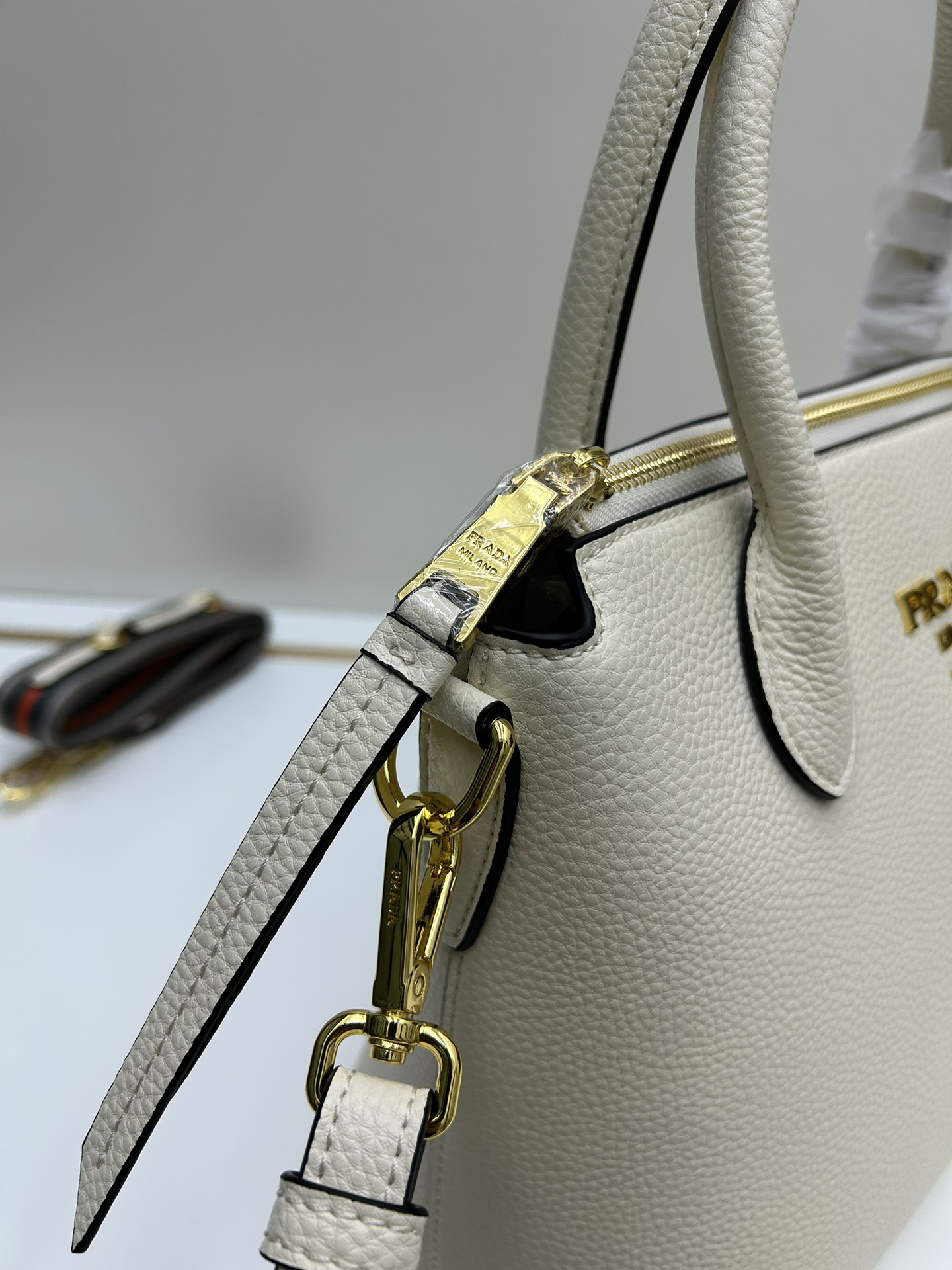 Prada Bag 1BA157