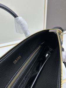Prada Bag 1BA157