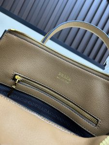 Prada Bag 1BA157