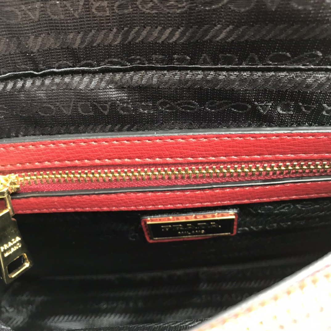 Prada Handbag 66155