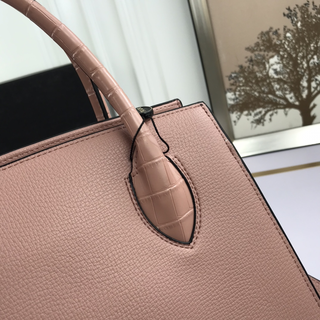 Prada Handbag 66155
