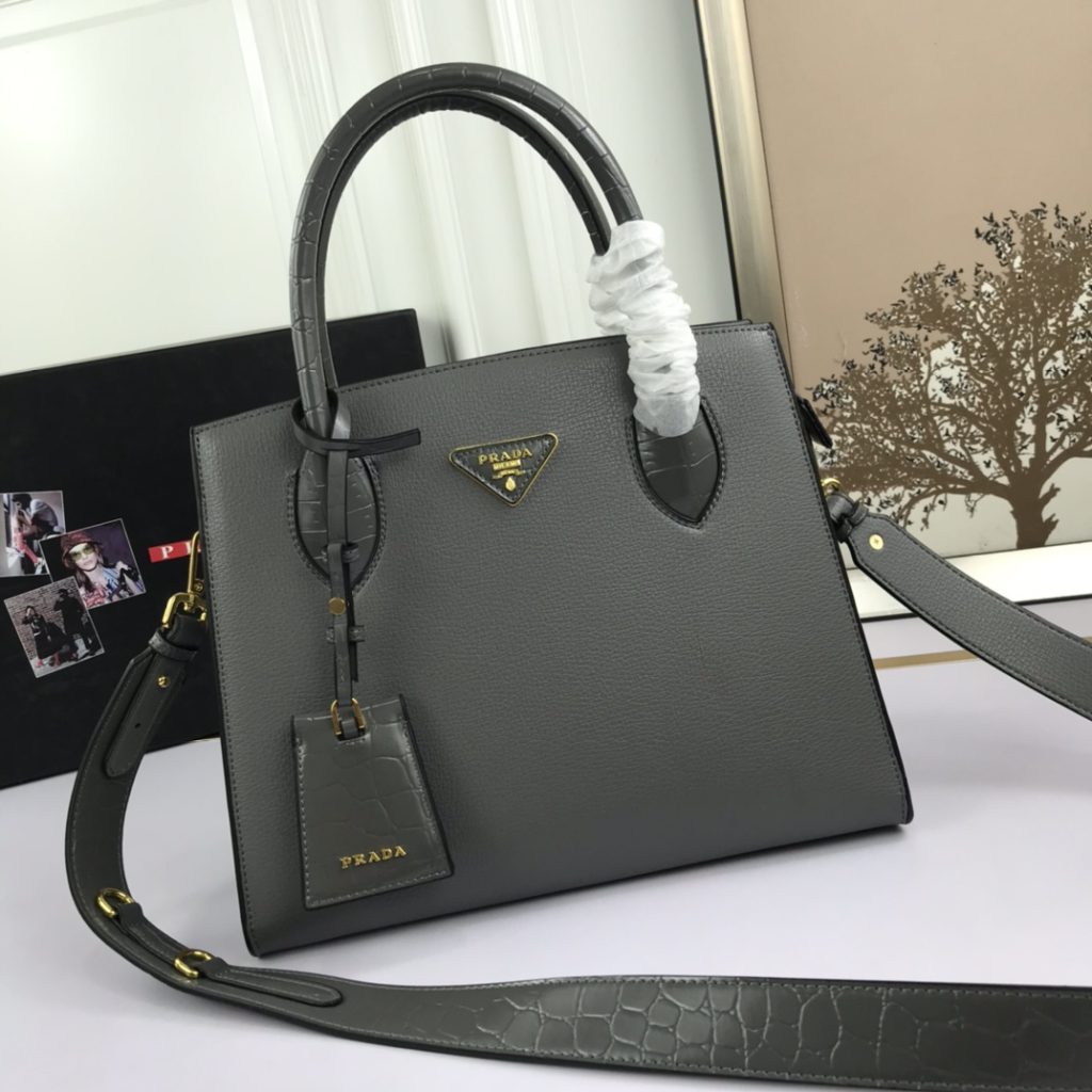 Prada Handbag 66155