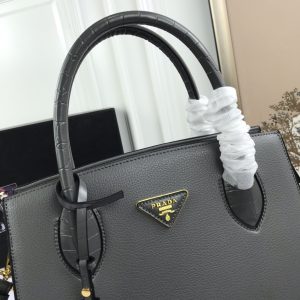 Prada Handbag 66155