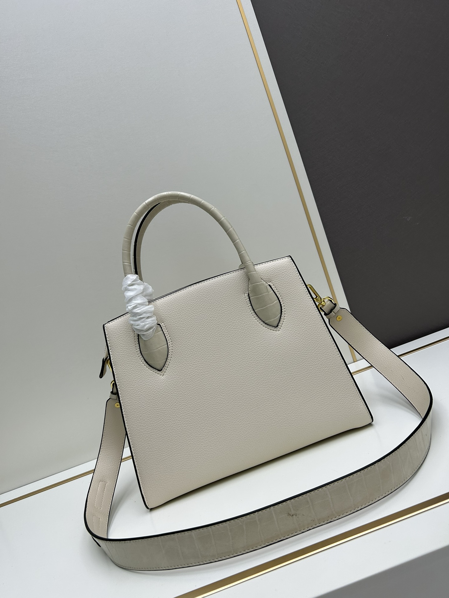 Prada Handbag 66155
