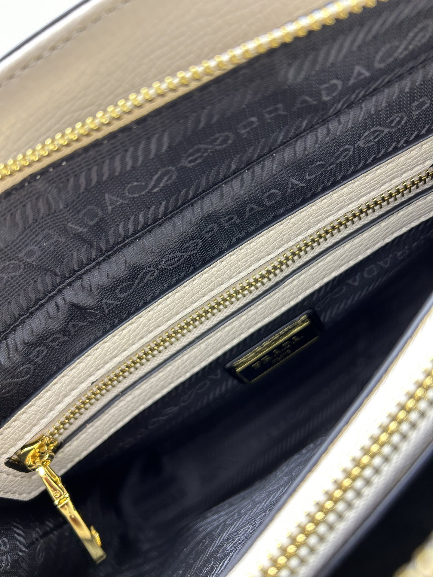 Prada Handbag 66155