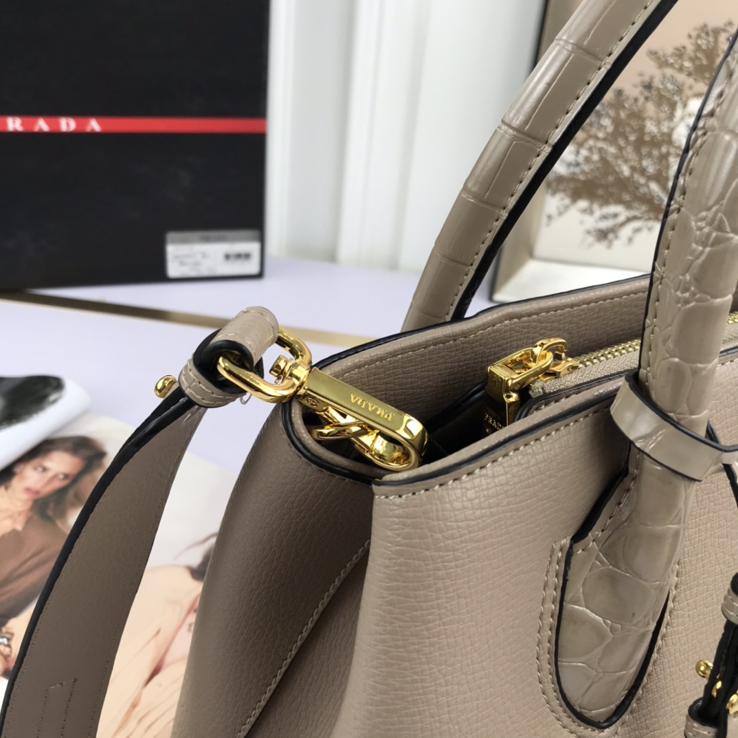 Card Holder 66153
