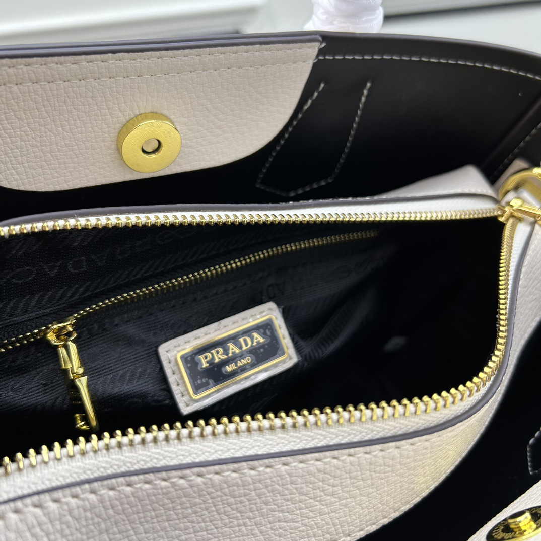 Prada Handbag PL-118