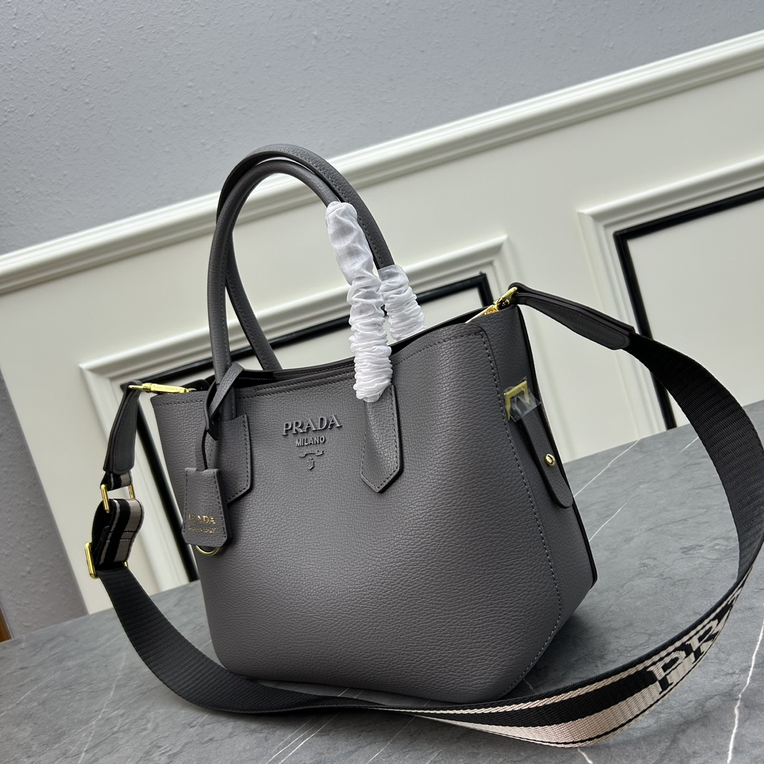 Prada Handbag PL-118