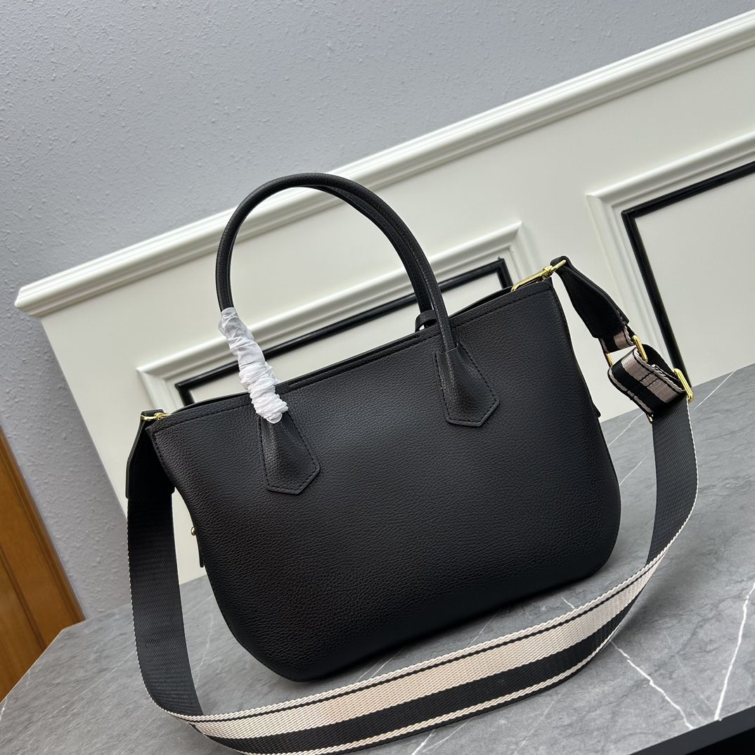 Prada Handbag PL-118