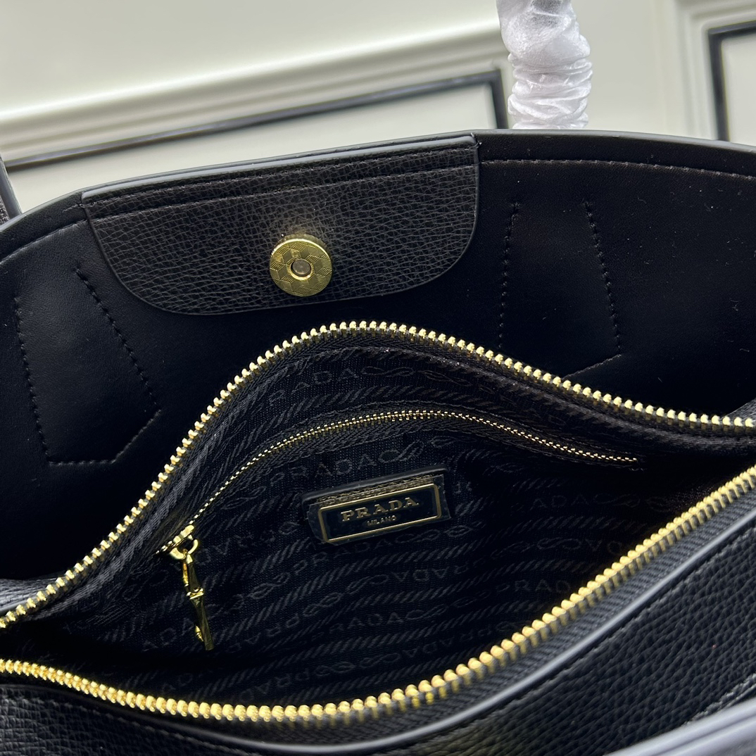 Prada Handbag PL-118