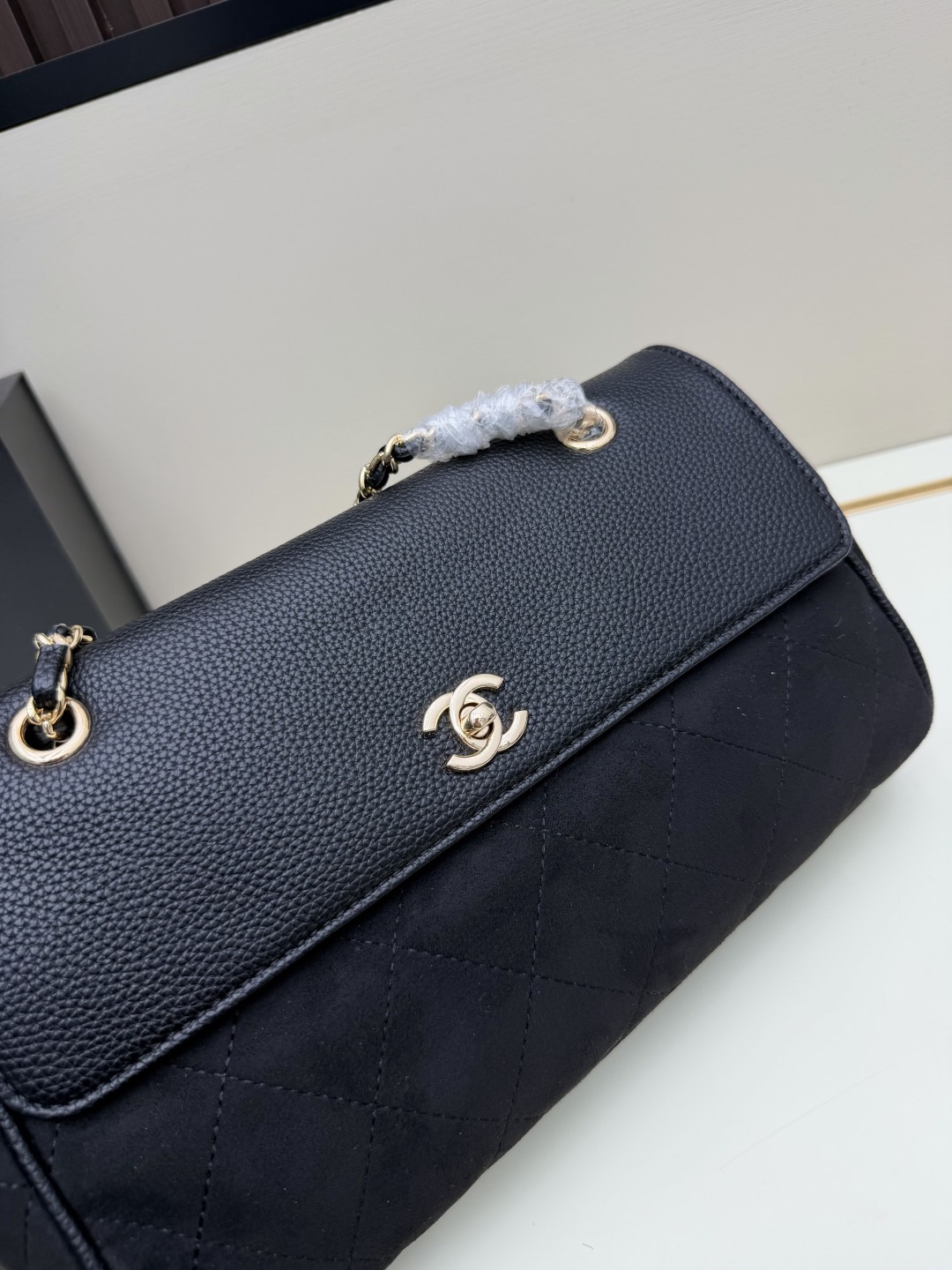 Chanel Handbag 2683