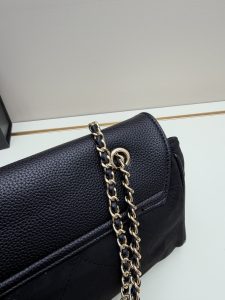 Chanel Handbag 2683