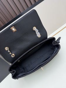 Chanel Handbag 2683