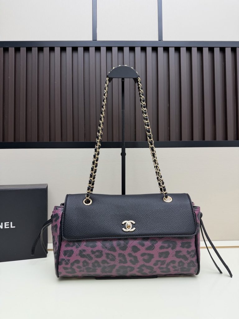 Chanel Handbag 2683