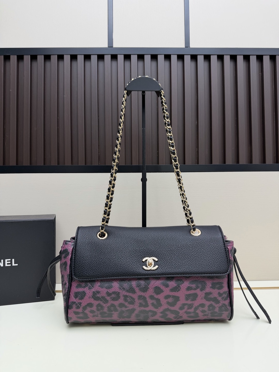 Chanel Handbag 2683